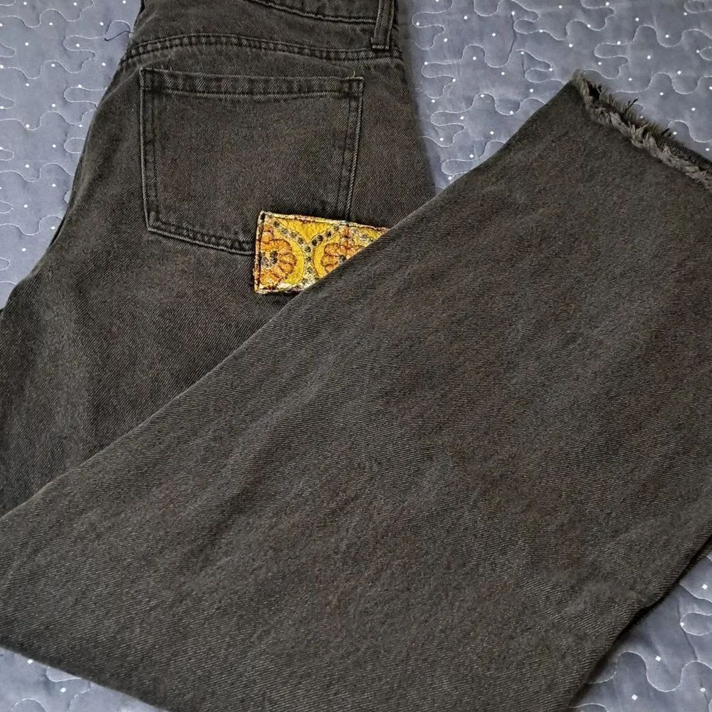 Fashion Nova black patch Wide leg jeans size 13